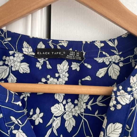 Sheer Blue floral knee length Dress. - Picture 4 of 6